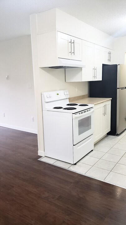 45598 McIntosh Dr in Chilliwack, BC - Building Photo