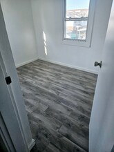 23 Union St, Unit 2 in Carteret, NJ - Foto de edificio - Building Photo