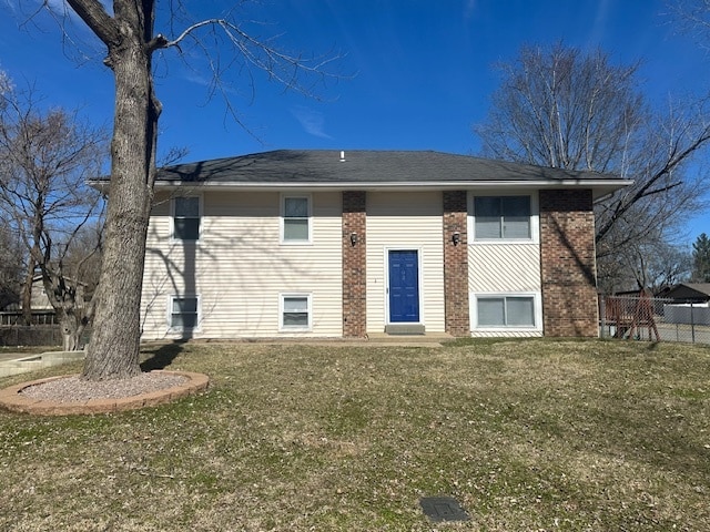 property at 3102 Aspen Dr