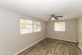 7515 Eaton Ave in Jacksonville, FL - Building Photo - Building Photo