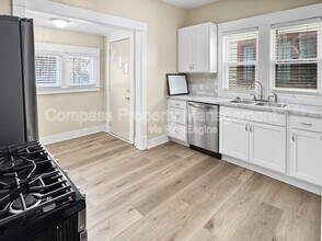1243 Sherman St SE in Grand Rapids, MI - Building Photo - Building Photo