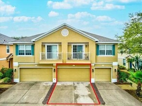 8512 Shallow Creek Ct in New Port Richey, FL - Building Photo - Building Photo