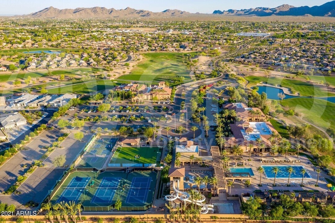 3221 E Virgil Dr in Gilbert, AZ - Building Photo