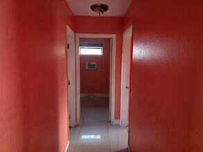 1543 NW 10th Pl in Fort Lauderdale, FL - Building Photo - Building Photo