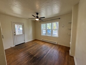 335 Pioneer Dr in Prescott, AZ - Building Photo - Building Photo