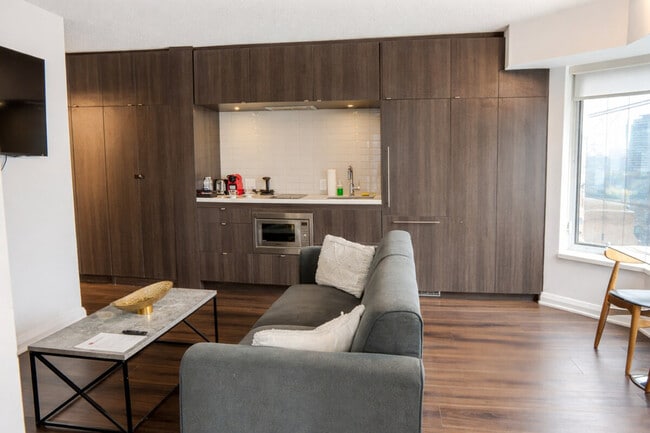 property at 20 Hazelton Ave