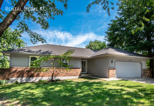 property at 15400 W 151st Terrace