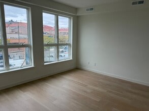 3112 Emmons Ave in Brooklyn, NY - Building Photo - Building Photo