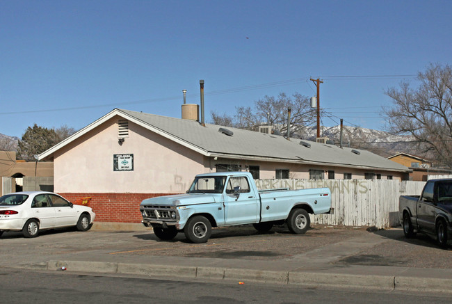 536 Chama St SE in Albuquerque, NM - Building Photo - Building Photo