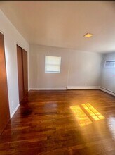 2553 W North Bend Rd in Cincinnati, OH - Building Photo - Building Photo