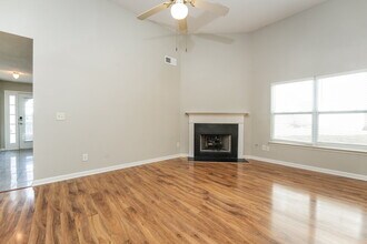 5115 Bridle Point Pkwy in Snellville, GA - Foto de edificio - Building Photo