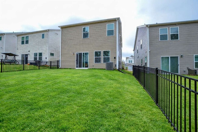 530 Palmarosa St in Fort Mill, SC - Building Photo - Building Photo