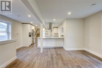 234 Laclie St in Orillia, ON - Building Photo - Building Photo