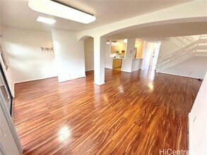 94-031 Kuahelani Ave in Mililani, HI - Building Photo - Building Photo