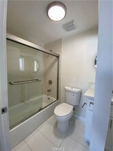 12126 Oxnard St in Los Angeles, CA - Building Photo - Building Photo