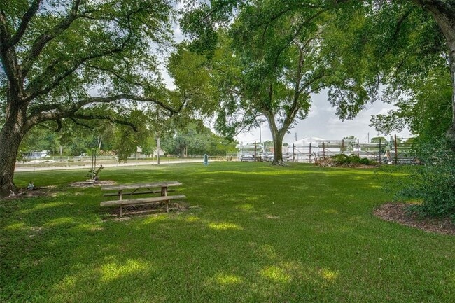 5930 Killough St in Houston, TX - Building Photo - Building Photo