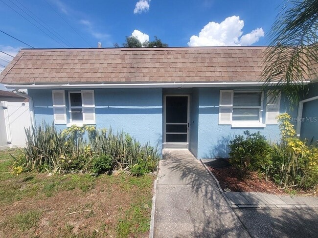 property at 5709 Silver Spur Dr