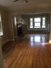 397 Boylston St, Unit 1 in Brookline, MA - Building Photo - Building Photo