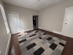 132 Chelsea St in Boston, MA - Building Photo - Building Photo