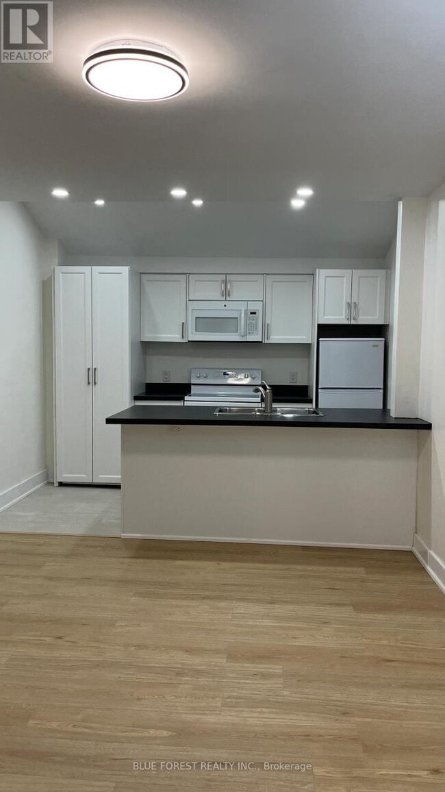 property at 25 Norfolk St N