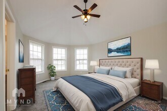 413 Denton Cir in Republic, MO - Foto de edificio - Building Photo