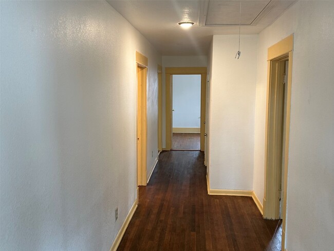 4621 Davenport St in Houston, TX - Building Photo - Building Photo