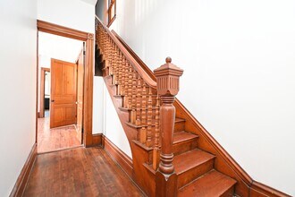 735 Considine Ave in Cincinnati, OH - Building Photo - Building Photo