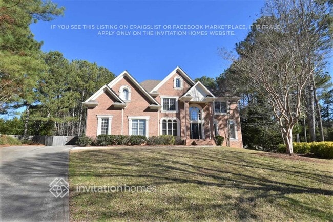 property at 1215 Mobile Way