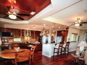595 Kumulani Dr in Kihei, HI - Building Photo - Building Photo