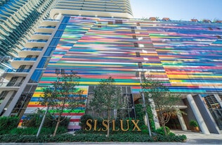 801 S Miami Ave, Unit 2908 in Miami, FL - Building Photo