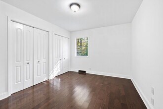 1319 Legend Rd in Raleigh, NC - Building Photo - Building Photo