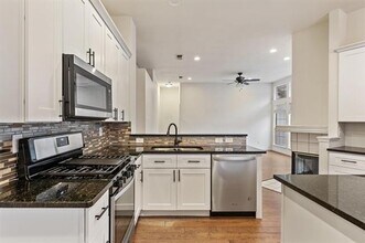 7724 Orly Ct in Plano, TX - Foto de edificio - Building Photo
