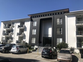 Studio City Hills Apartments