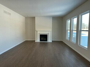 27106 Gallop Wy in Saline, MI - Building Photo - Building Photo