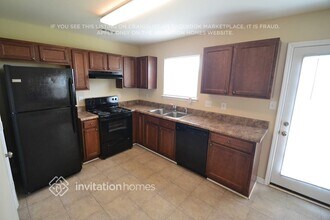 720 Overlook Rd in Lowell, NC - Building Photo - Building Photo