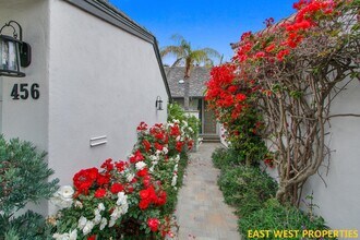 456 Vista Trucha in Newport Beach, CA - Building Photo - Building Photo