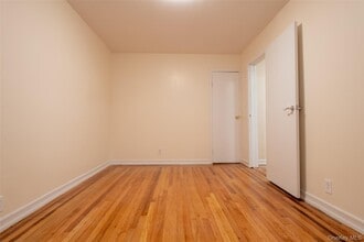 34-58-58 90th St in Queens, NY - Building Photo - Building Photo