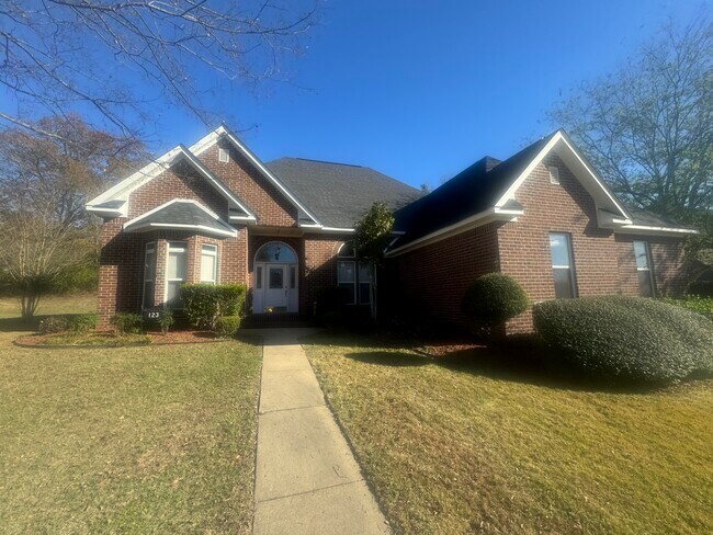 property at 123 Saratoga