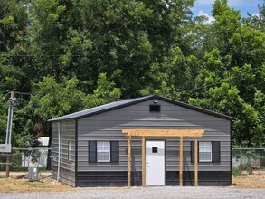 406 2nd Ave in Haleyville, AL - Building Photo - Building Photo