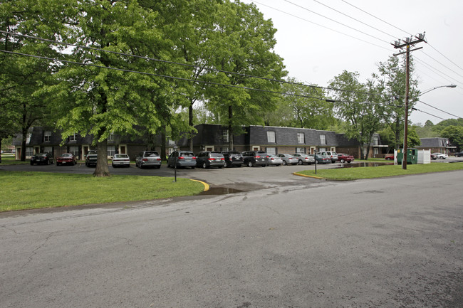 Wind Crest Apartments in Murfreesboro, TN - Foto de edificio - Building Photo