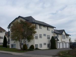 810 N Siony Ln in Post Falls, ID - Foto de edificio - Building Photo