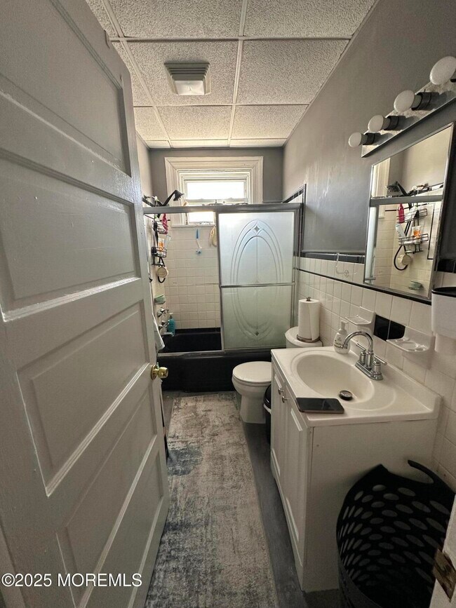 651 2nd Ave in Long Branch, NJ - Building Photo - Building Photo
