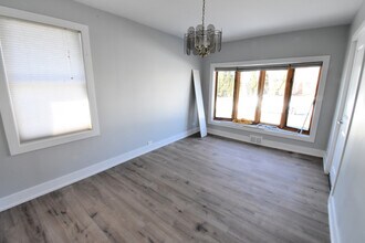 22 N Kenilworth Ave in Mount Prospect, IL - Building Photo - Building Photo