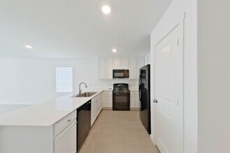 814 Ginkgo Wy in Princeton, TX - Foto de edificio - Building Photo