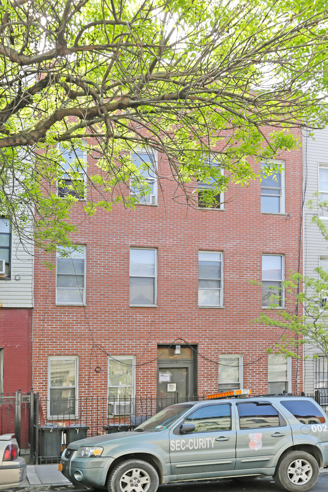 1494 Dekalb Ave in Brooklyn, NY - Building Photo - Building Photo