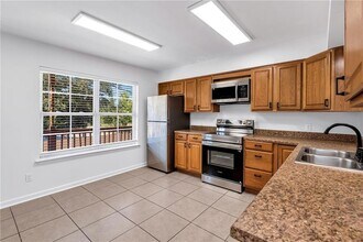 2916 Jean Lafitte Pkwy, Unit H in Chalmette, LA - Building Photo - Building Photo