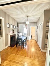 1733 Commonwealth Ave, Unit 1 in Boston, MA - Foto de edificio - Building Photo