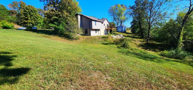 1441 Co Rd 806 in Gainesville, MO - Building Photo - Building Photo