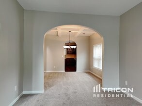 4450 Prather Son Dr in Loganville, GA - Foto de edificio - Building Photo