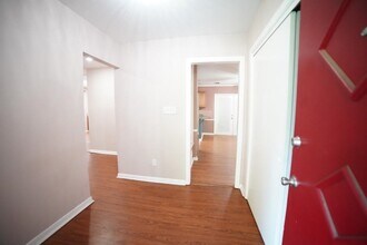 1616 Salmon Dr in Tallahassee, FL - Building Photo - Building Photo